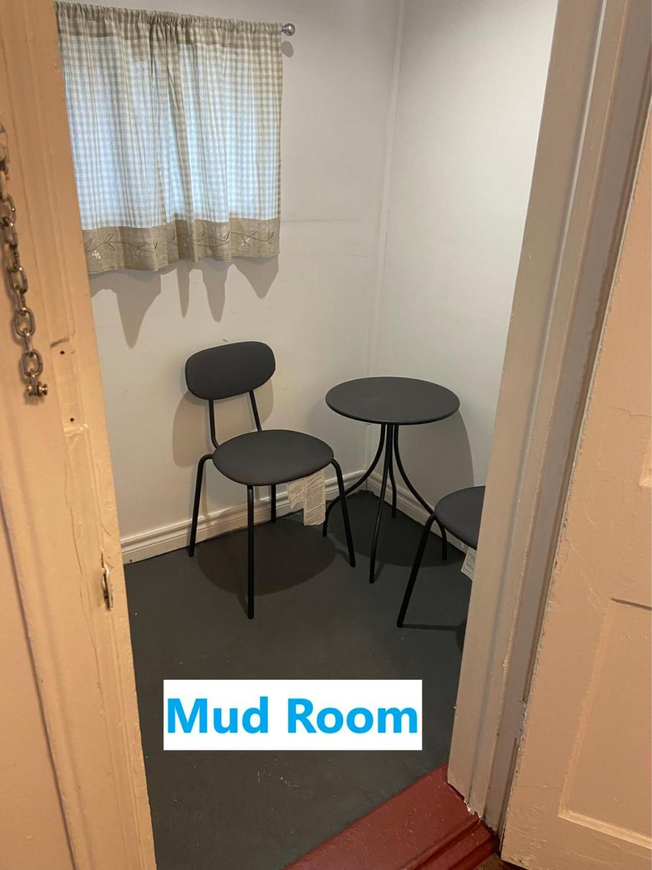 Budget Quad Room With En Suite Bathroom 36B Toronto Extérieur photo